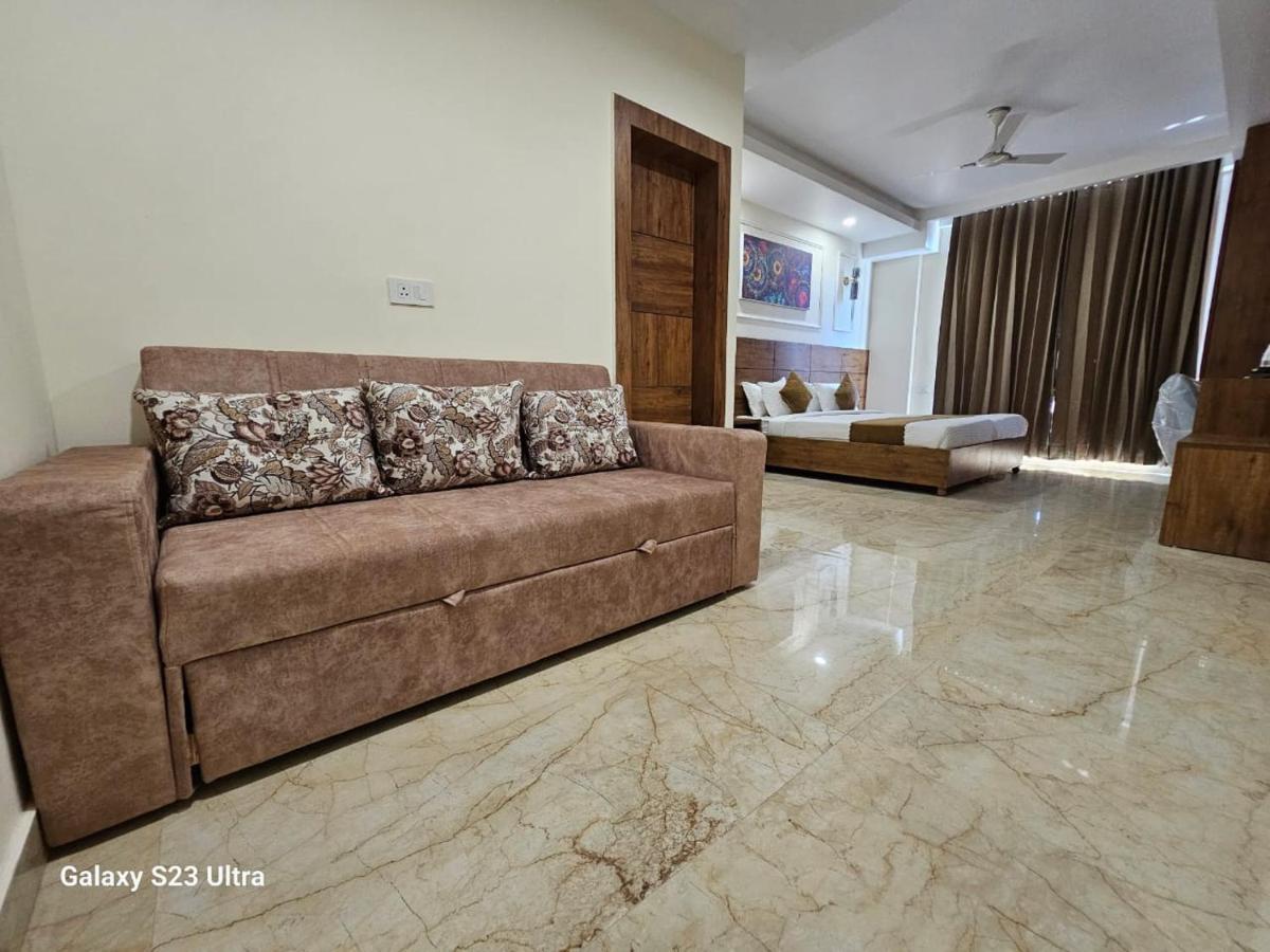 Hotel Nirvana Bliss, Behind Parmarth Niketan Rishikesh Exterior photo